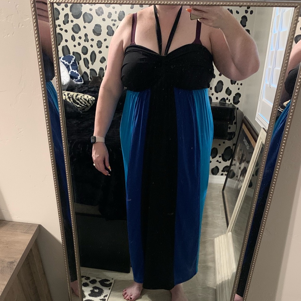 Avenue 18/20 blue and black strapless and halter dress